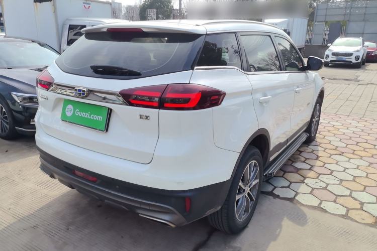 Used Geely Auto Emgrand X7 Sport 2018 1.8TD Automatic Two-Wheel Drive Smart Connect 4G Internet Edition
