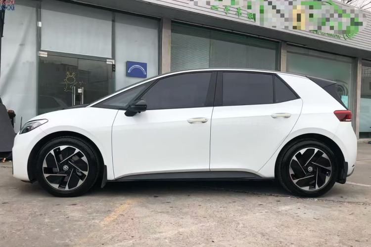 Used Volkswagen ID.3 2025 Smart Version Pure & Intelligent Enjoyment Edition
