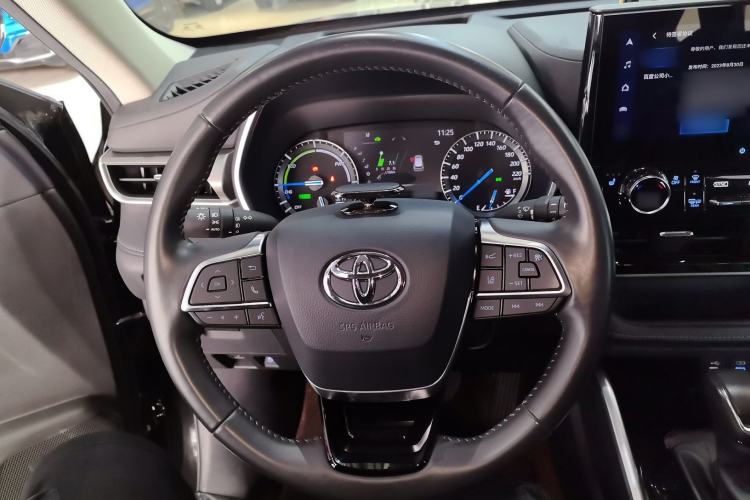 Used Toyota Highlander 2022 Dual-Engine 2.5L Four-Wheel Drive Prestige Version 7 Seats
