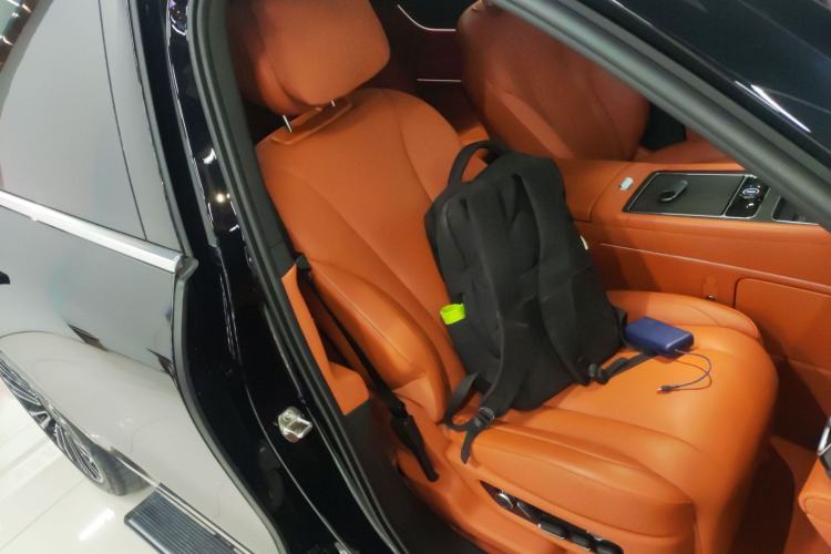 Used Hima AITO M9 2024 Range-Extended Ultra Version 42 kWh 6-Seater Model
