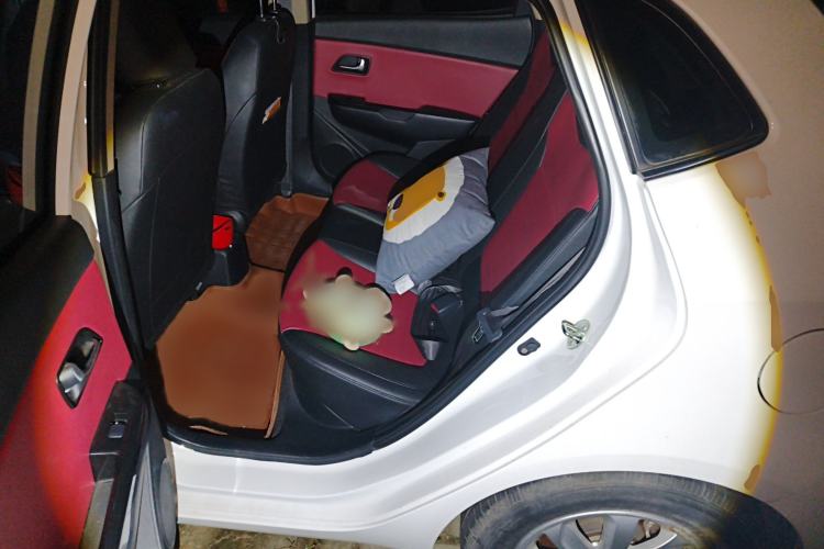 Used Kia K2 2015 Hatchback 1.4L AT GLS Cool Edition