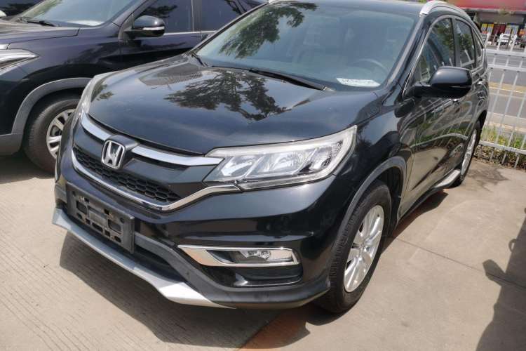 Used Honda CR-V 2016 2.0L two-wheel drive Urban Edition
