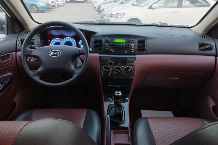 Used BYD F3 2012 Energy-Saving Edition 1.5L Manual Comfort Model
