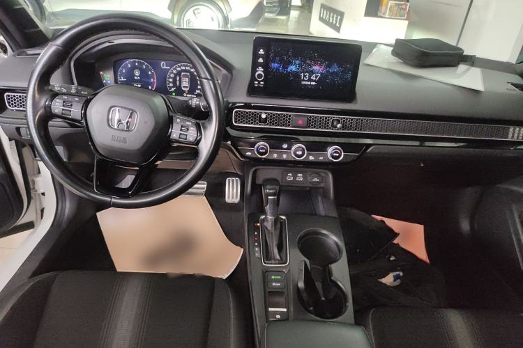 Used Honda Civic 2022 240TURBO CVT Dynamic Edition