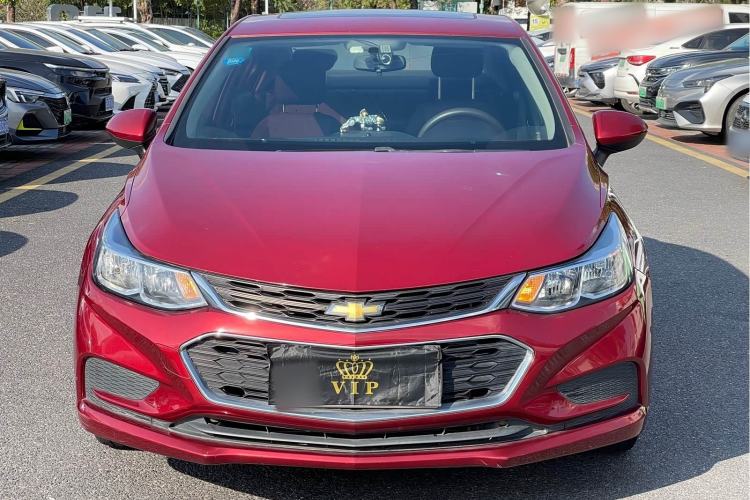Used Chevrolet Cruze 2018 320 Automatic Pioneer Sunroof Edition
