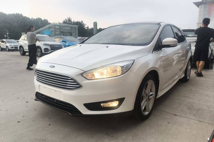 Used Ford Focus 2020 Hatchback Classic 1.5L Automatic Trendy Model