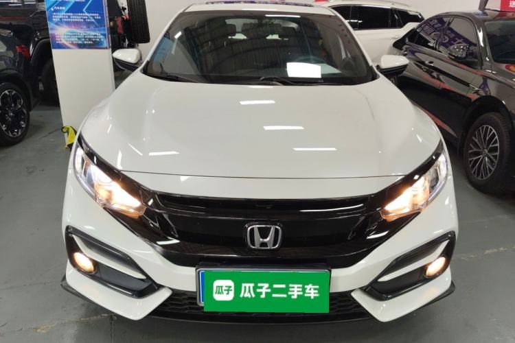 Used Honda Civic 2021 HATCHBACK 220TURBO CVT New Trendsetter