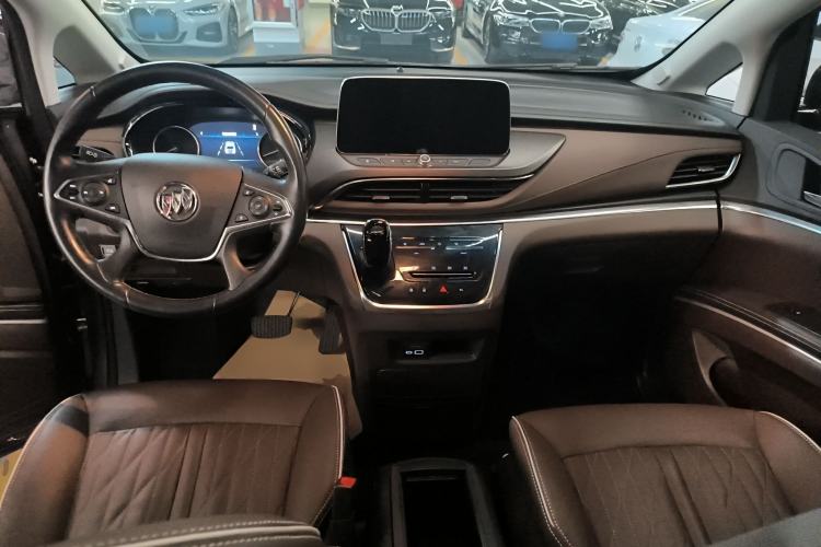 Used Buick GL8 2023 Land Executive Class 652T Luxury Model
