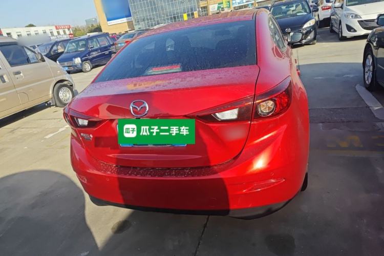 Used Mazda Mazda 3 Axela 2016 Sedan 1.5L Automatic Luxury Model
