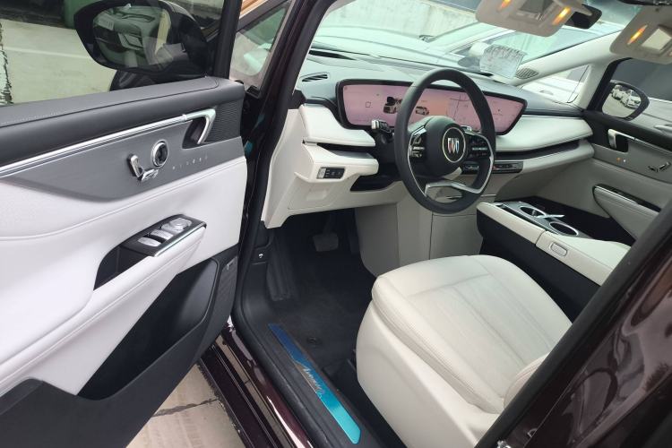 Used Buick GL8 New Energy 2024 Lu Zun Luxury Edition 7-Seater
