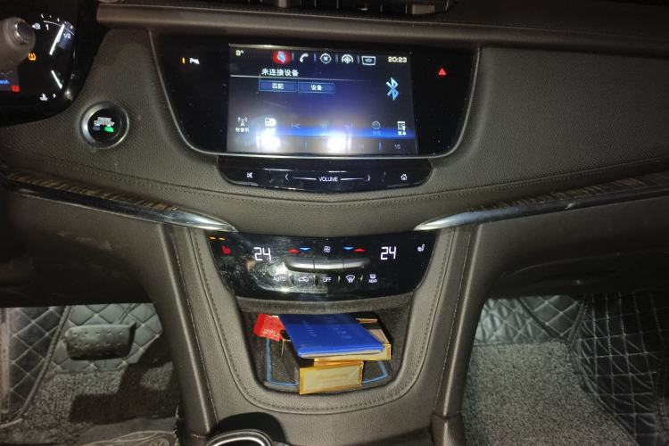 Used Cadillac XT5 2016 25T Luxury Model