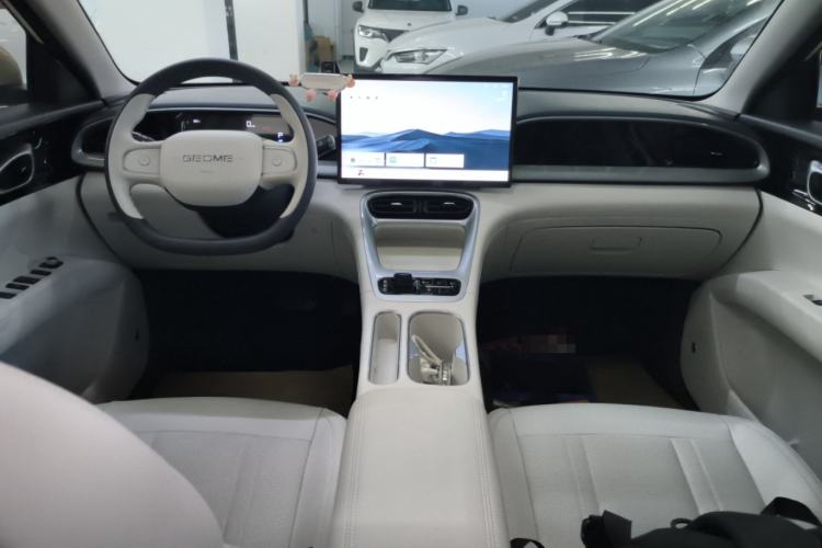 Used  Geome 2025 310km Dream Edition
