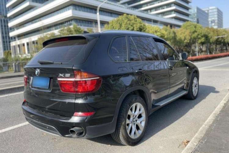 Used BMW X5 2013 xDrive35i Luxury Model
