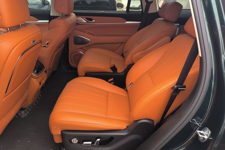 Used Wey Lanshan 2025 Four-Wheel Drive Max