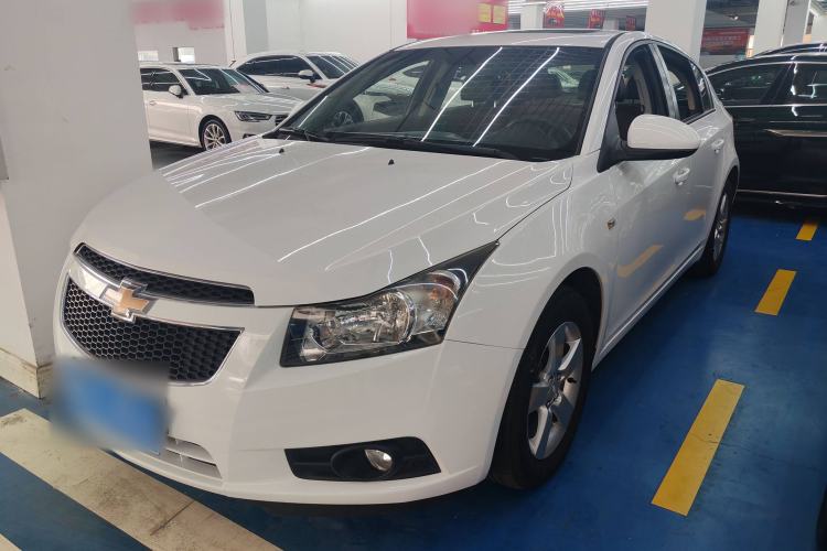 Used Chevrolet Cruze 2013 Hatchback 1.6L Automatic Luxury Model
