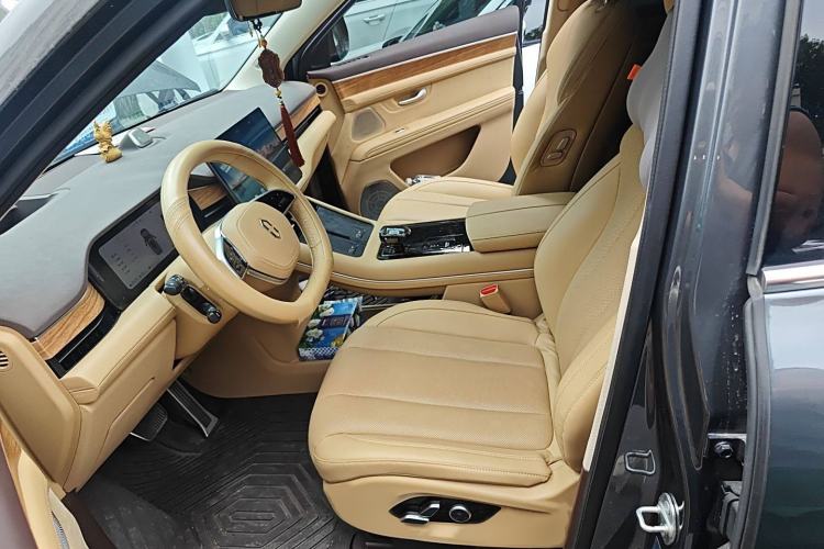 Used Hima AITO M7 2024 1.5T Rear-Drive Plus Version 6 Seats
