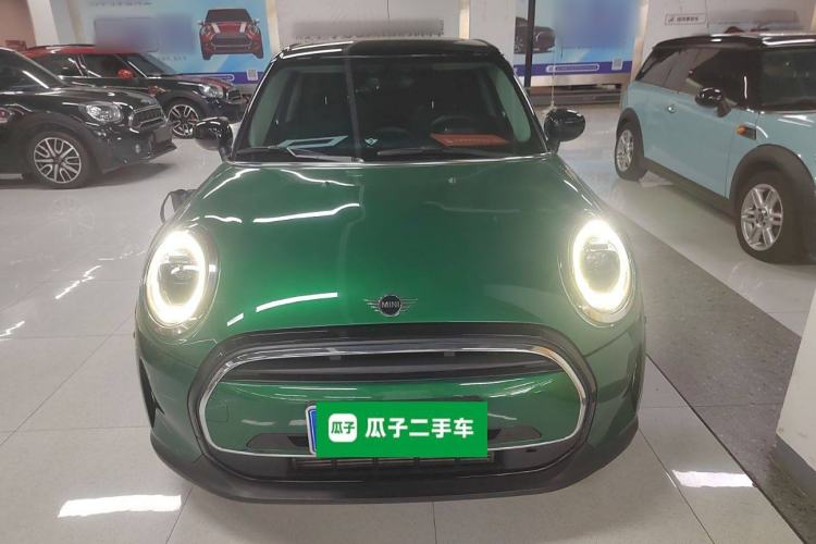 Used  MINI 2022 1.5T COOPER Classic Edition Five-Door Version
