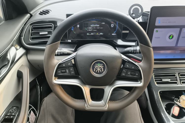 Used BYD Qin PLUS 2023 Champion Edition DM-i 120KM Excellence Model