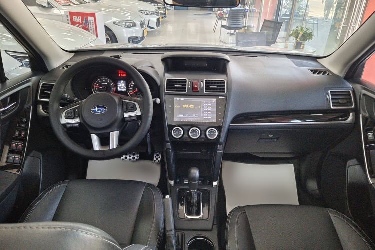 Used Subaru Forester 2016 2.0i Fashion Navigation Edition
