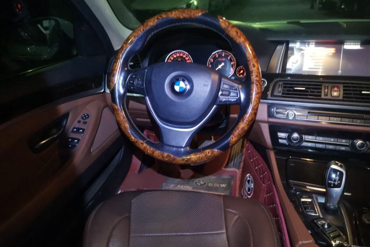 Used BMW 5 Series 2017 525Li Leading Model
