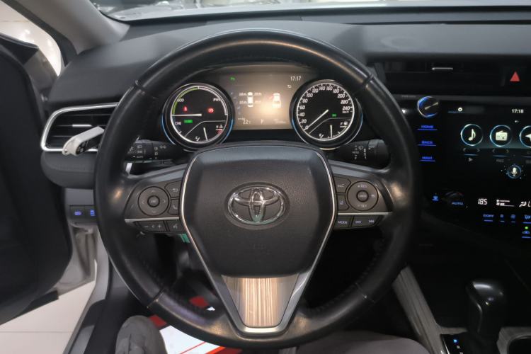 Used Toyota Camry 2019 Dual-Engine 2.5 HG Luxury Edition China VI Standard