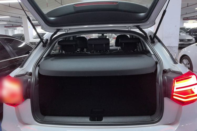 Used Audi Q2L 2021 35 TFSI Fashionable and Elegant Model
