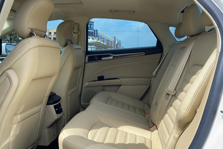 Used Ford Mondeo 2013 2.0L GTDi 200 Fashion Edition