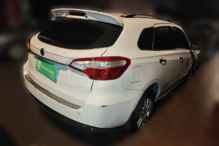 Used Venucia T70 2016 2.0L CVT Smart Choice Edition