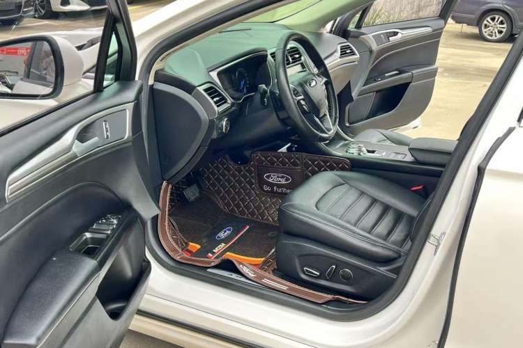 Used Ford Mondeo 2017 EcoBoost 180 Stylish Model
