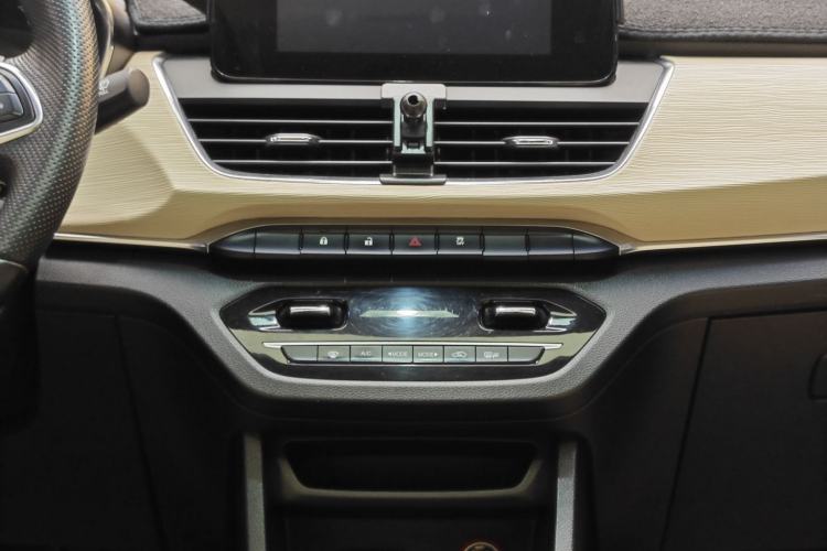 Used Baojun 360 2018 1.5L Automatic Luxury Version China V