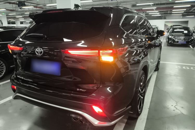 Used Toyota Crown Land Cruiser 2021 2.5L HEV Four-Wheel Drive Premium Edition
