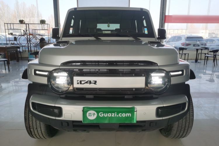 Used  V23 2025 401 Two-Wheel Drive Advanced Edition
