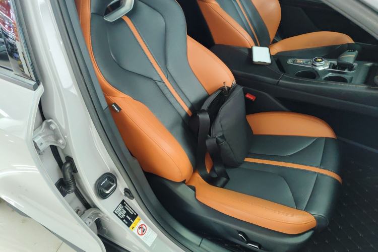 Used Changan UNI-V 2024 1.5T Prestige Sport Edition
