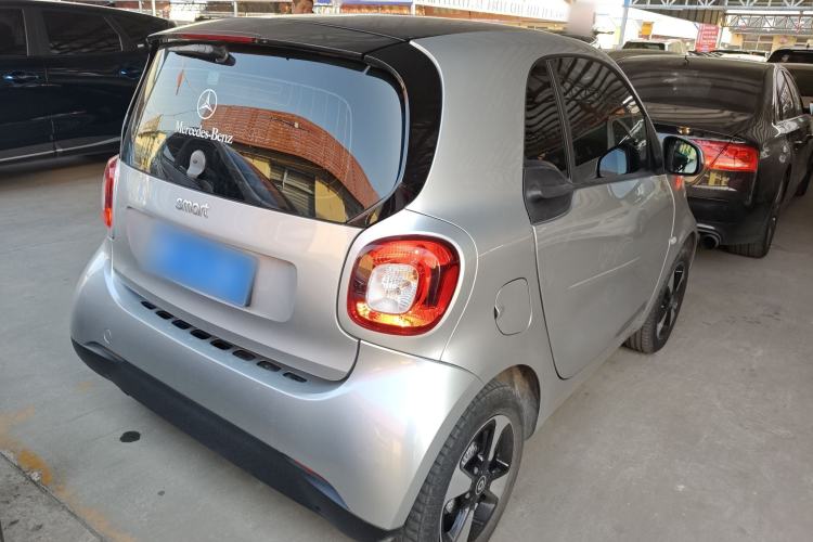 Used  fortwo 2018 1.0L 52kW Hardtop Passion Edition China V Standard