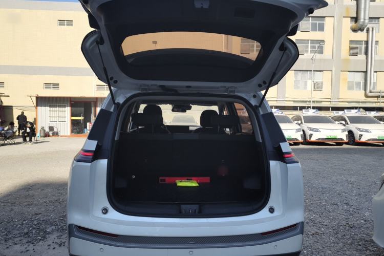 Used AION Y 2023 Plus 510 Enjoy Edition
