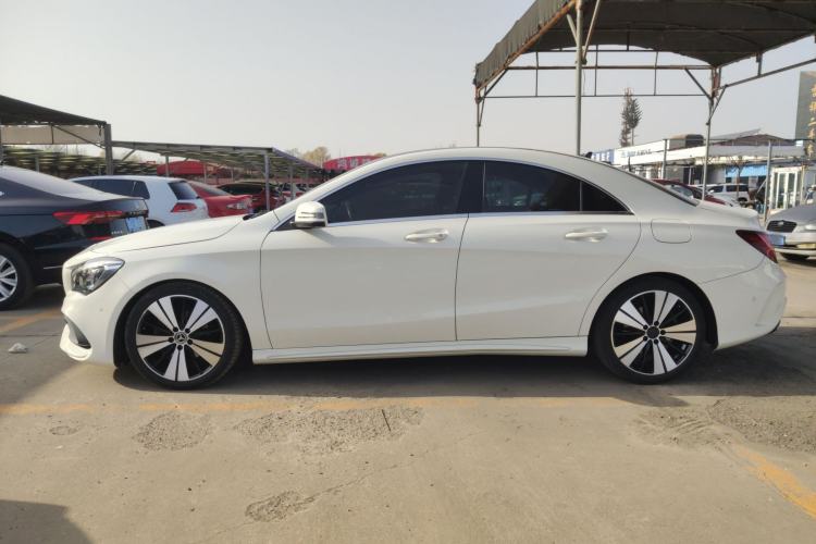 Used Mercedes-Benz CLA 2017 Facelifted CLA 200 Stylish Edition