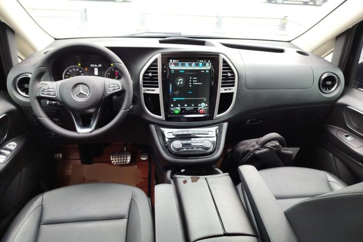 Used Mercedes-Benz Vito 2021 2.0T Business Version 7 Seats