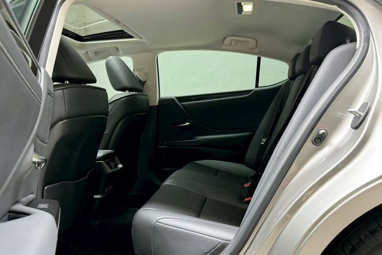 Used Lexus ES 2020 200 Luxury Edition
