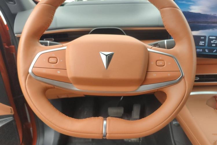 Used  S07 2024 215Max Range-Extended Version
