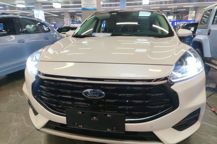 Used Ford Escape 2024 EcoBoost 245 Two-Wheel-Drive Comfort Edition
