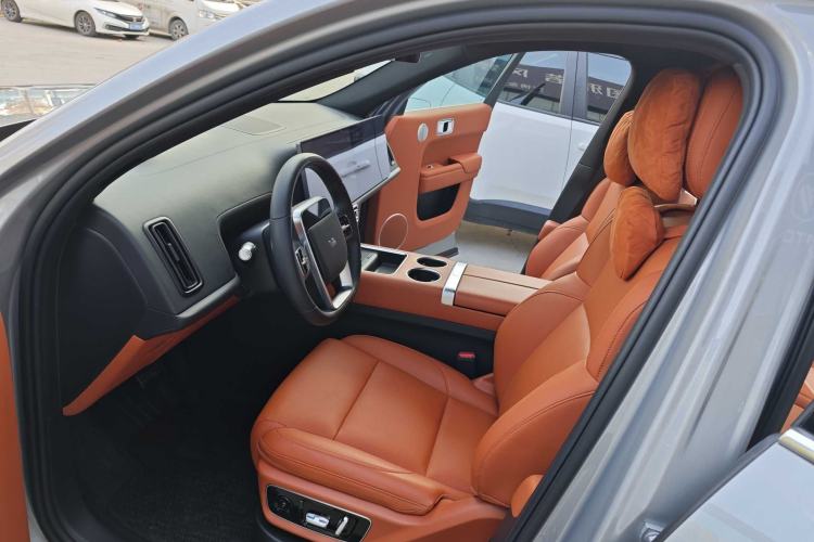 Used Li Auto L7 2023 Pro Model
