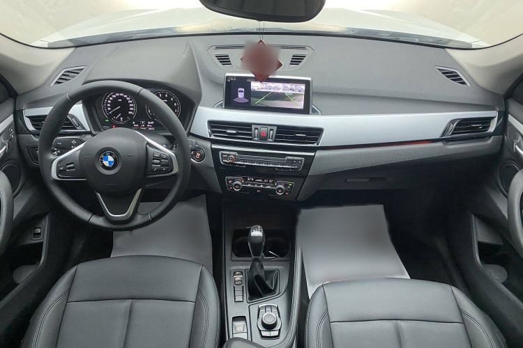 Used BMW X1 2018 sDrive20Li Leading Model
