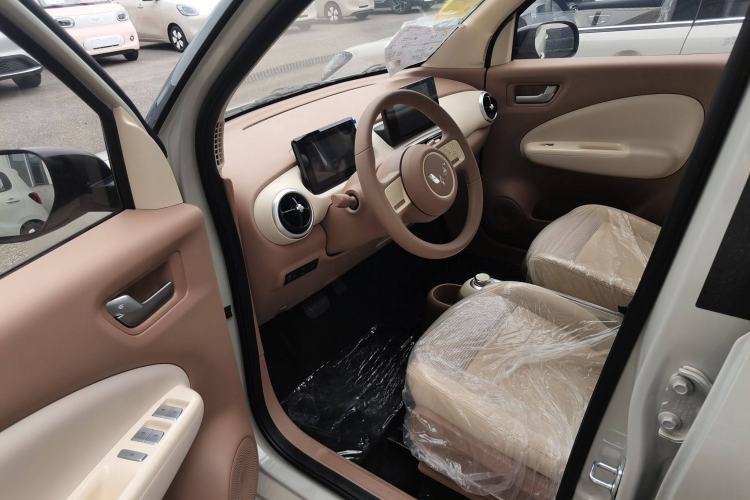 Used Wuling Hongguang MINIEV 2025 Four-Door Version Zhenxiang+ Edition
