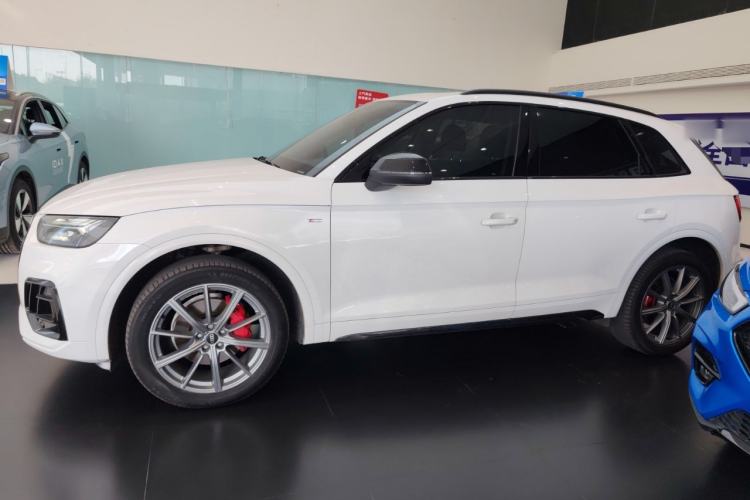 Used Audi Q5L 2022 40T Fashionable and Dynamic Model