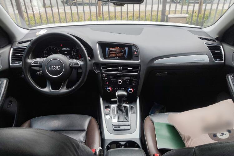 Used Audi Q5 2018 Collector's Edition 40 TFSI Technology Model