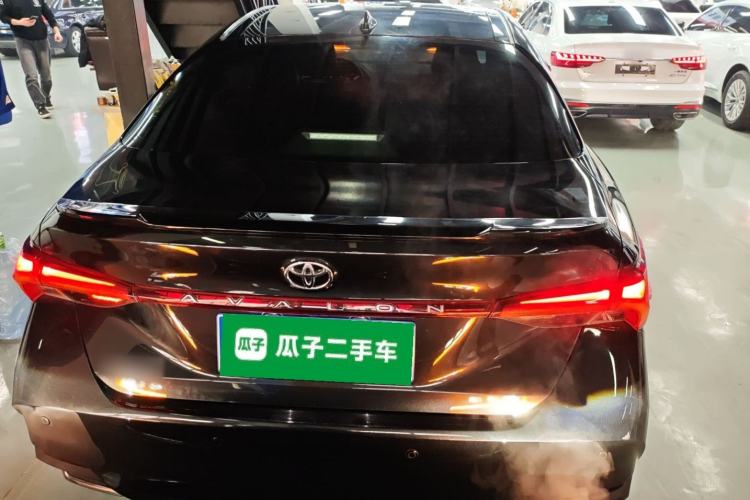 Used Toyota Avalon 2023 2.5L Luxury Edition