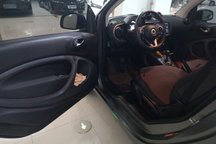 Used  fortwo 2019 0.9T 66kW Hardtop Wind Power Edition China VI