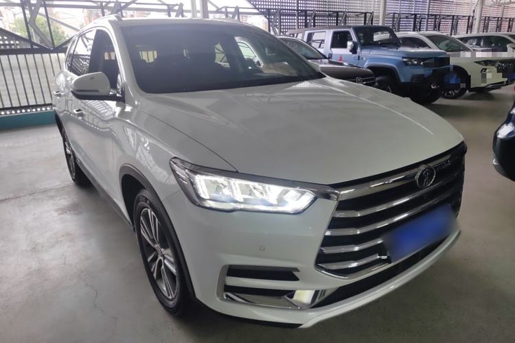 Used BYD Song Pro 2019 1.5T Automatic Prestige Model
