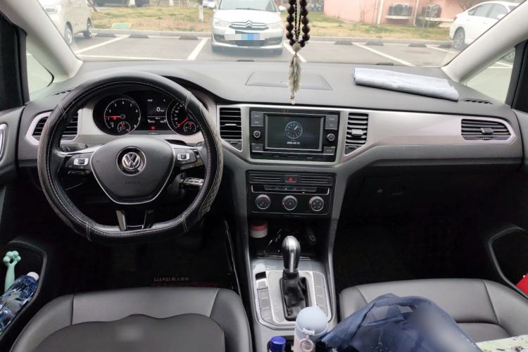 Used Volkswagen Golf Sportsvan 2019 280TSI Automatic Trendy Model China VI Standard
