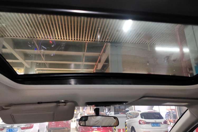 Used Honda Vezel 2020 1.5L CVT Elite Edition
